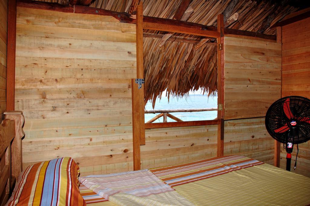 Hostal Playa Blanca Cameră foto