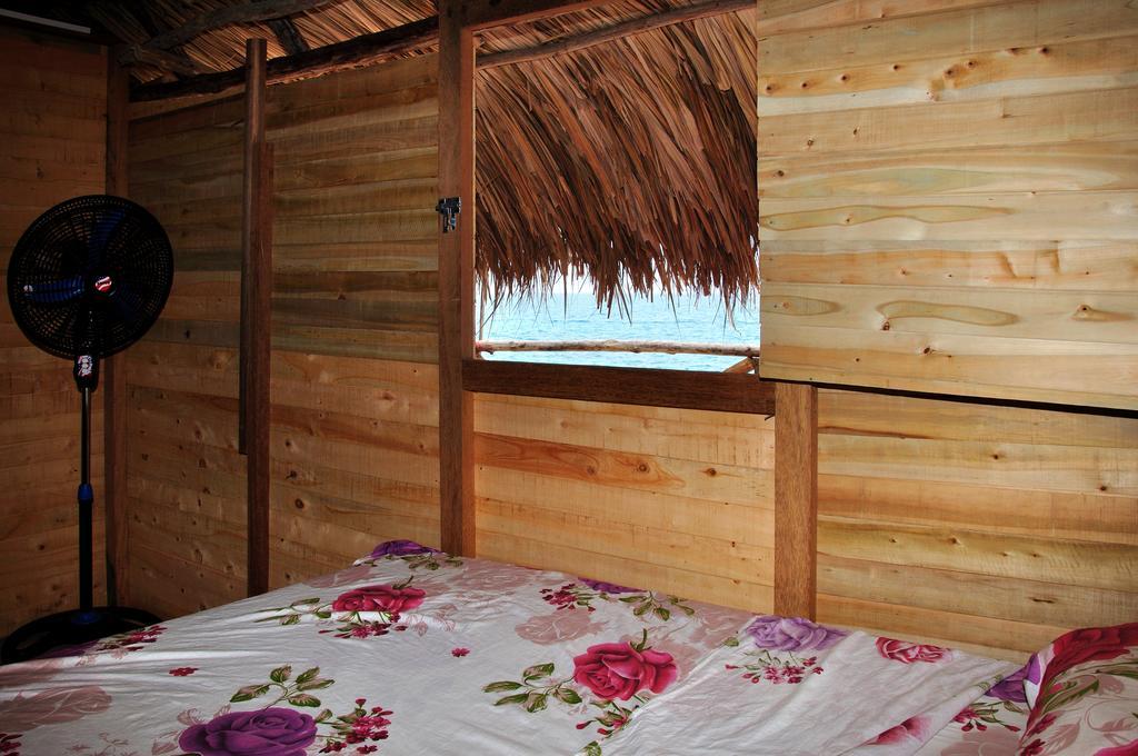 Hostal Playa Blanca Cameră foto