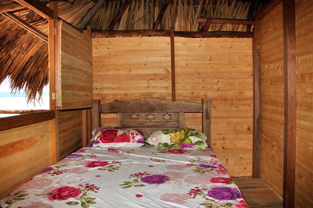 Hostal Playa Blanca Cameră foto